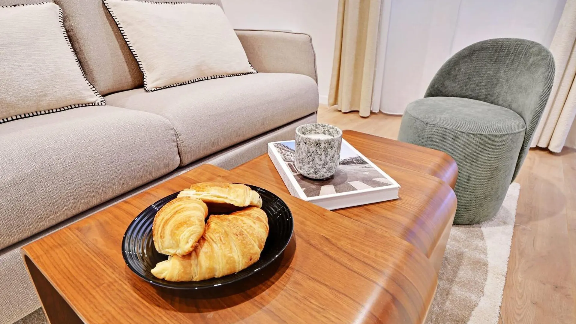 Spacious - 3bdr-6p Apartment Paris